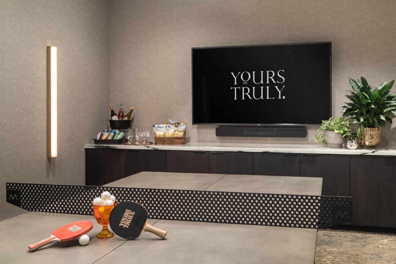 Vignette Collection Yours Truly Dc By Ihg Washington Luaran gambar The TV in the living room