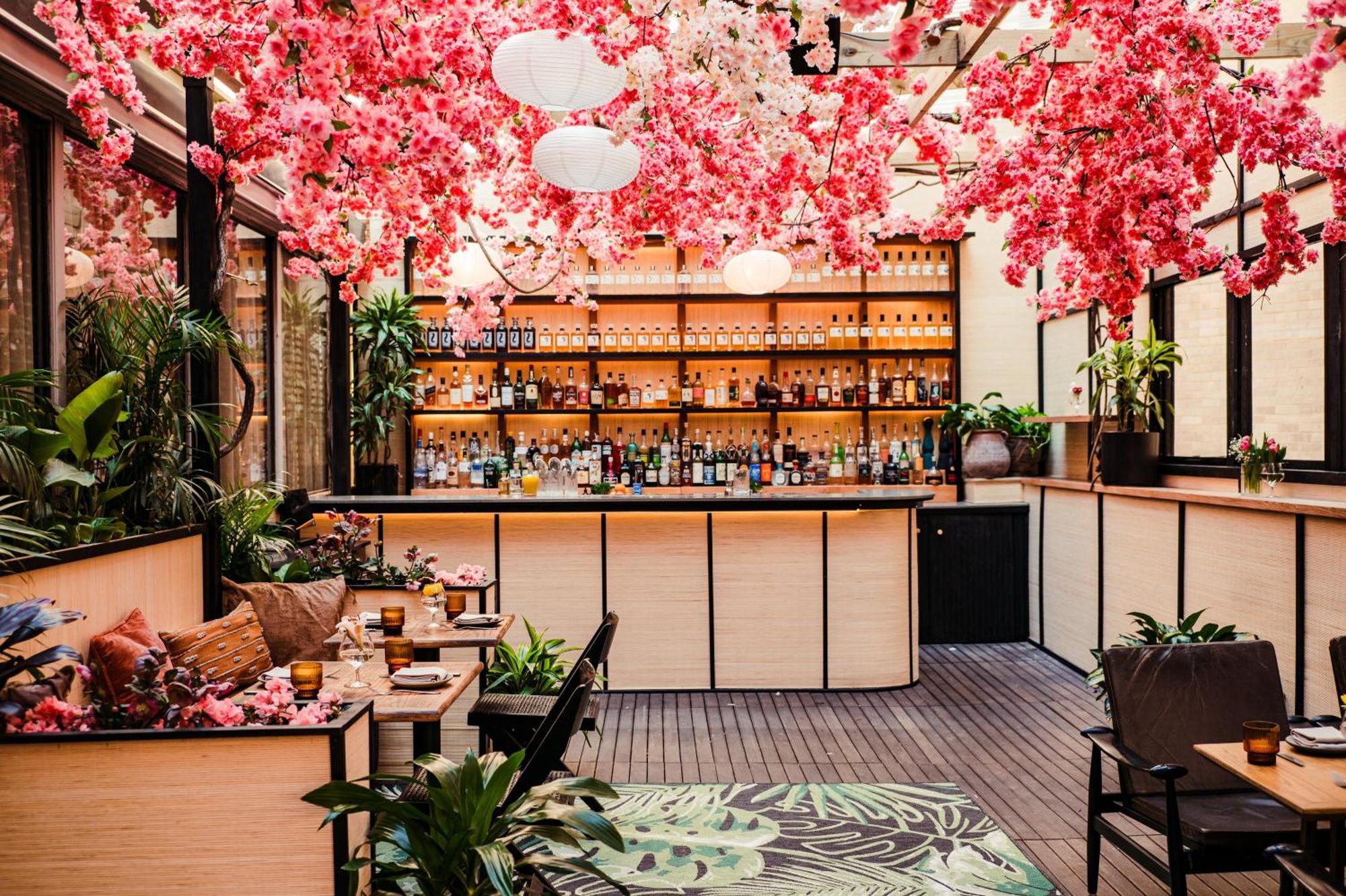 Vignette Collection Yours Truly Dc By Ihg Washington Luaran gambar The bar at the top of the Standard London